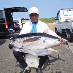 康仁丸・ジギング釣り果